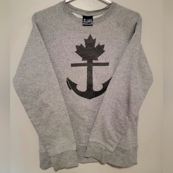 Womens Illbury and Goose crewneck - Picture 2 of 4